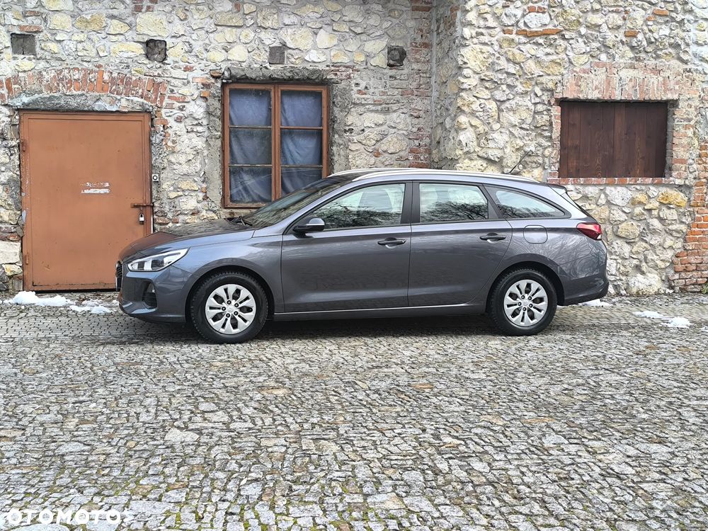 Hyundai i30 1.4 Comfort - 12