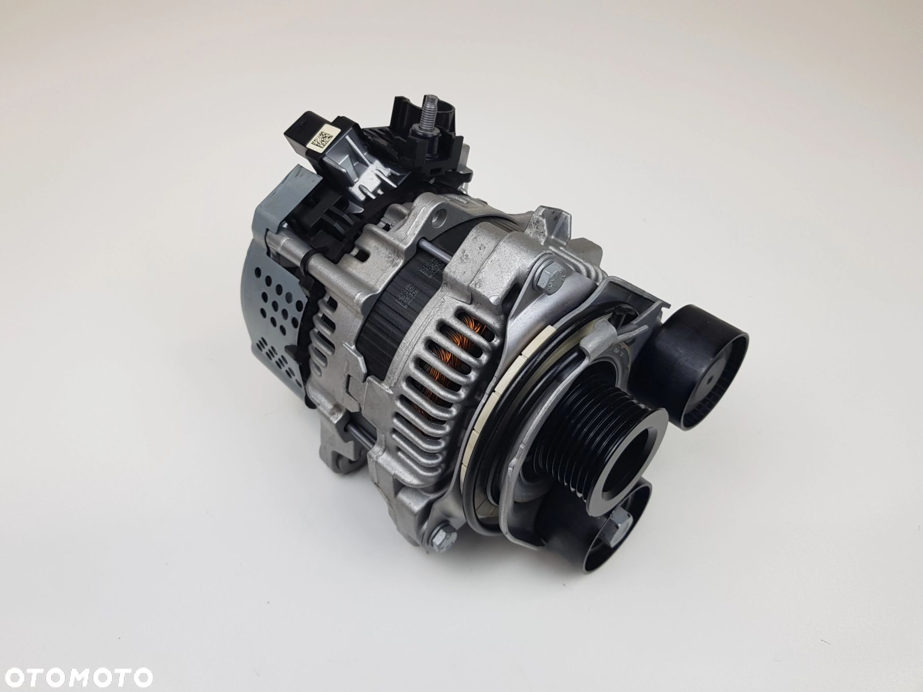 Alternator BMW G01 G20 G21 G30 G31 8490432 - 2