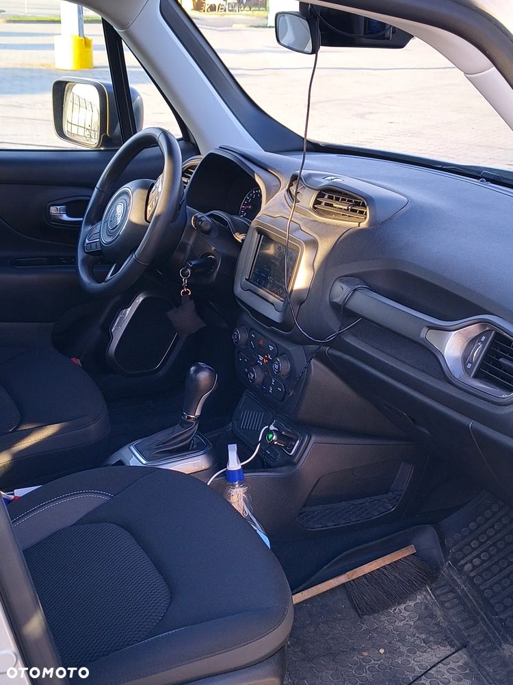 Jeep Renegade 1.3 GSE T4 Turbo Limited FWD S&S - 10