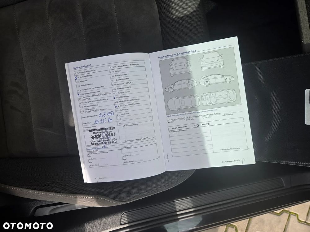 Volkswagen Golf - 14