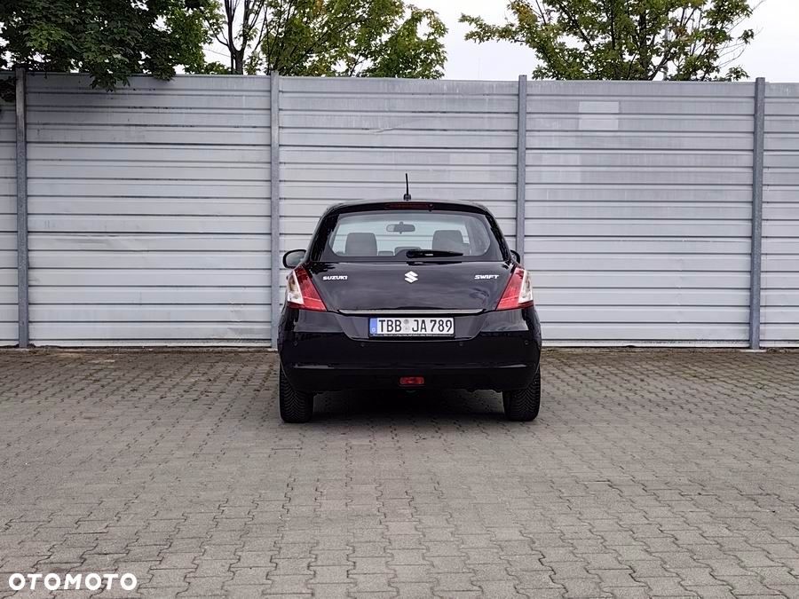 Suzuki Swift 1.2 30 Jahre - 8