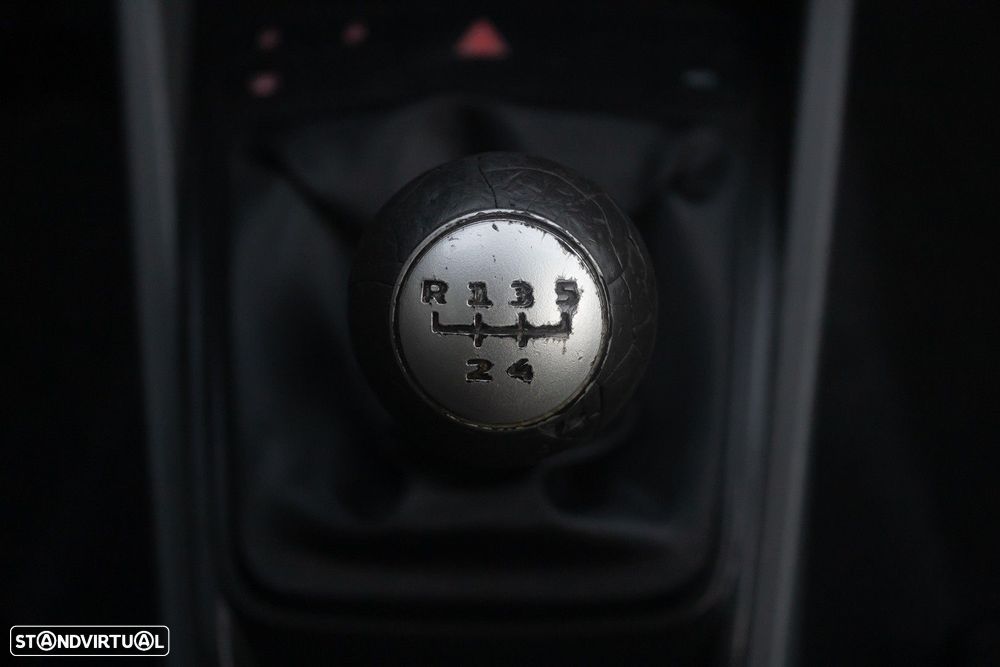 SEAT Ibiza 1.4 TDi Sport DPF - 13