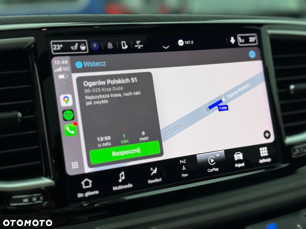 Chrysler Pacifica - 30