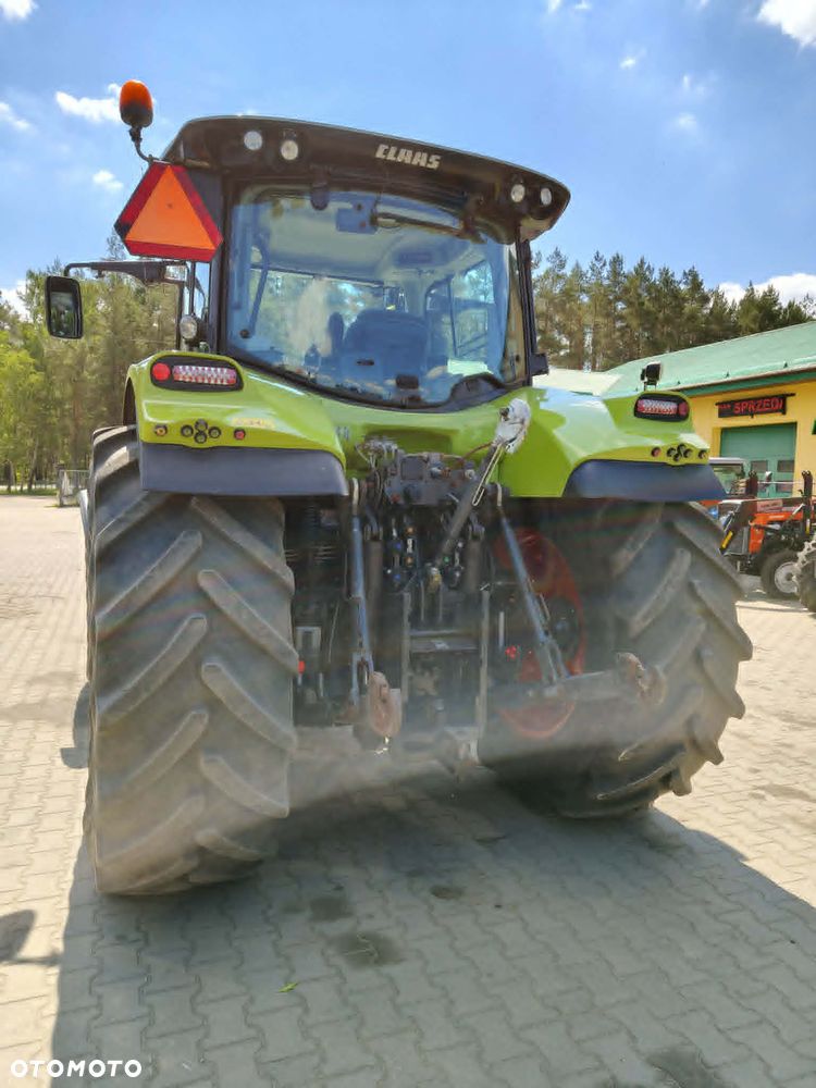 Claas ARION 650 - 5