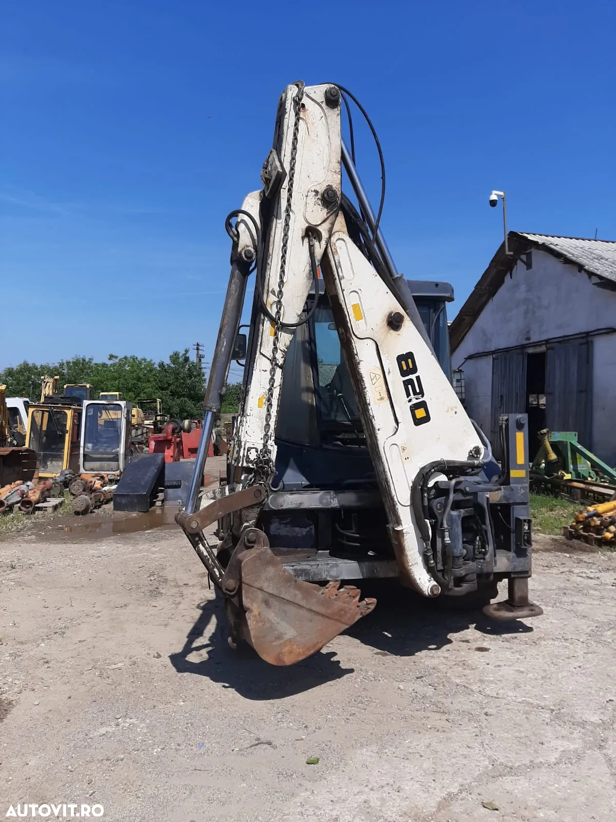 Dezmembrez Terex 820 di 2007 - 2