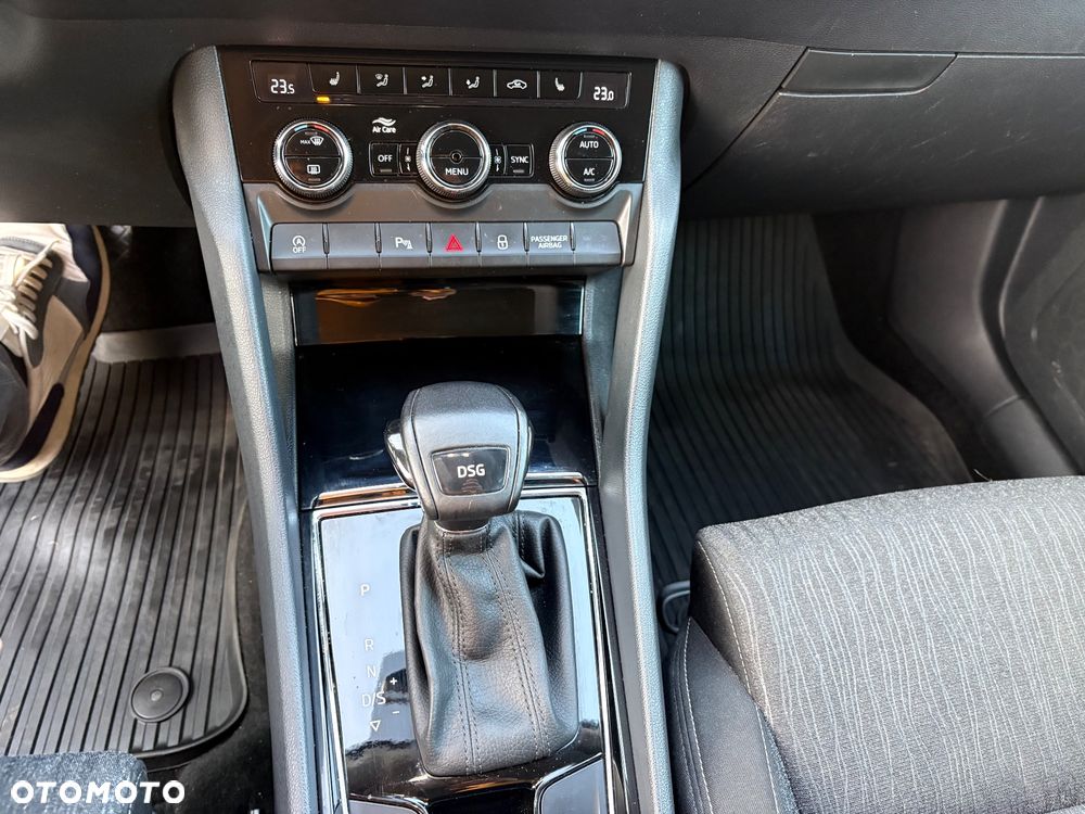 Skoda Karoq 1.5 TSI ACT GPF 4x2 Style DSG - 18