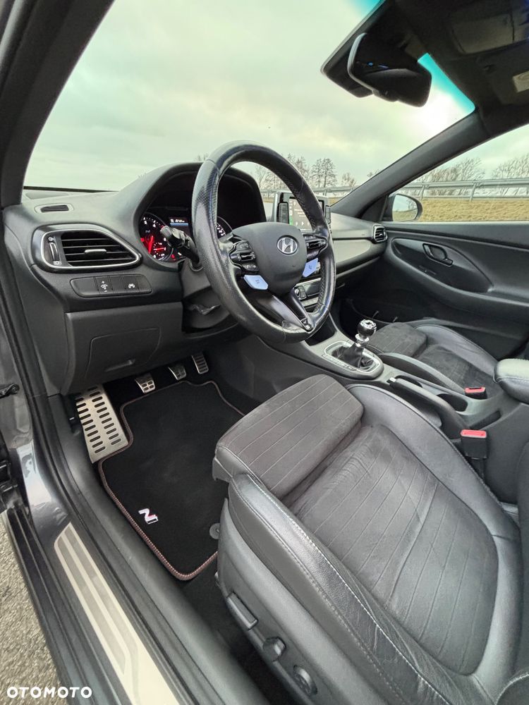 Hyundai i30 N 2.0 T-GDI Performance - 14