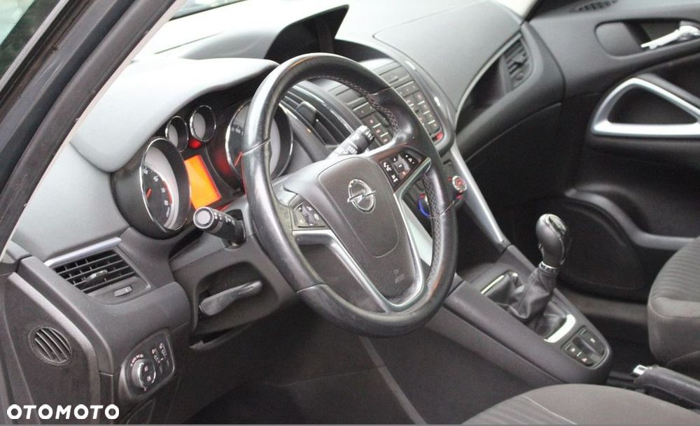 Opel Zafira Tourer 1.4 Turbo ecoFLEX Start/Stop Business Edition - 8