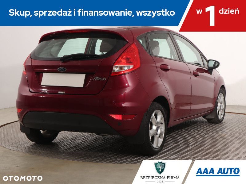 Ford Fiesta - 7