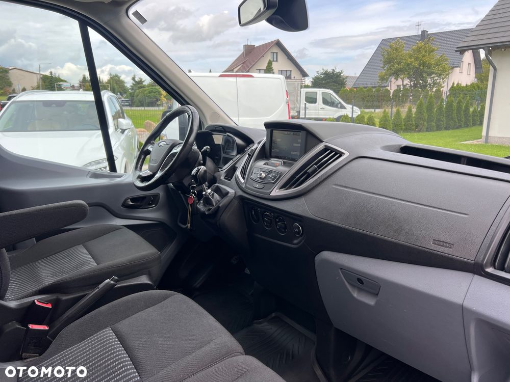 Ford Transit - 13
