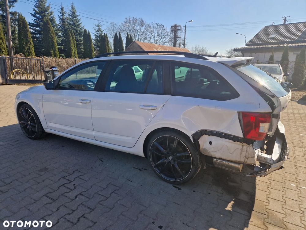 Skoda Octavia 2.0 TSI (Green tec) RS - 5