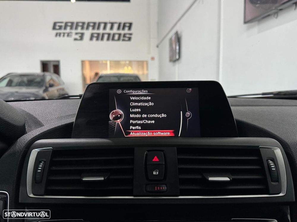 BMW 116 d Pack M - 33