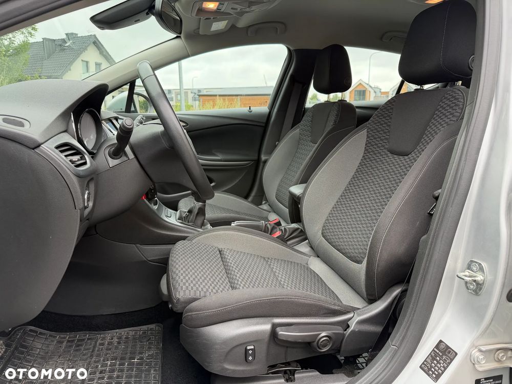 Opel Astra 1.5 CDTI S&S - 11