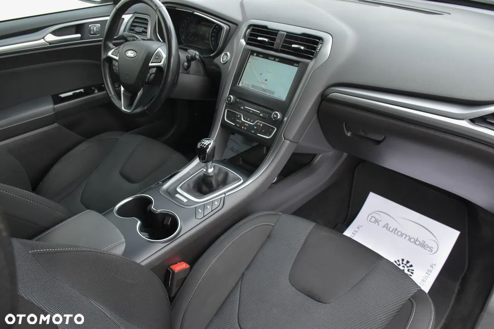 Ford Mondeo 2.0 TDCi Allrad Titanium - 25