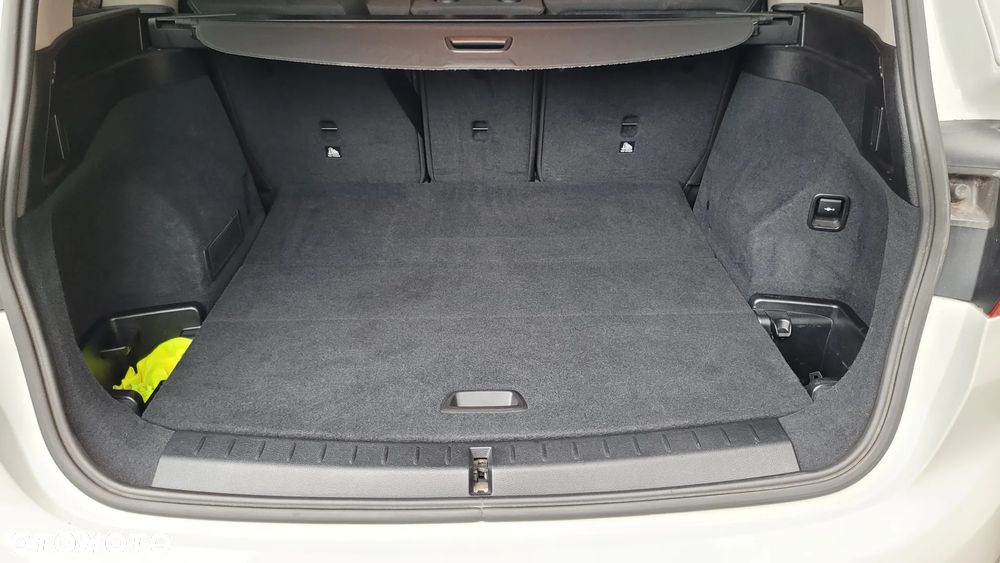 BMW Seria 2 218d Advantage - 10