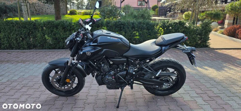 Yamaha MT - 5