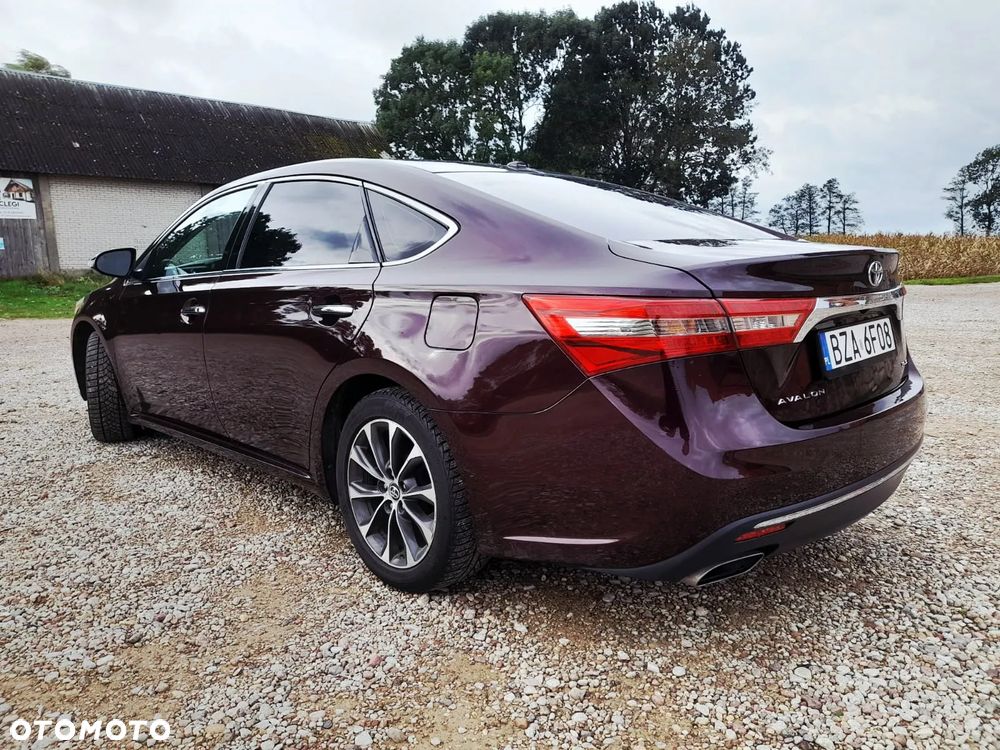 Toyota Avalon - 4