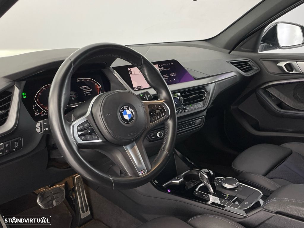 BMW 116 d Pack Desportivo M Auto - 18