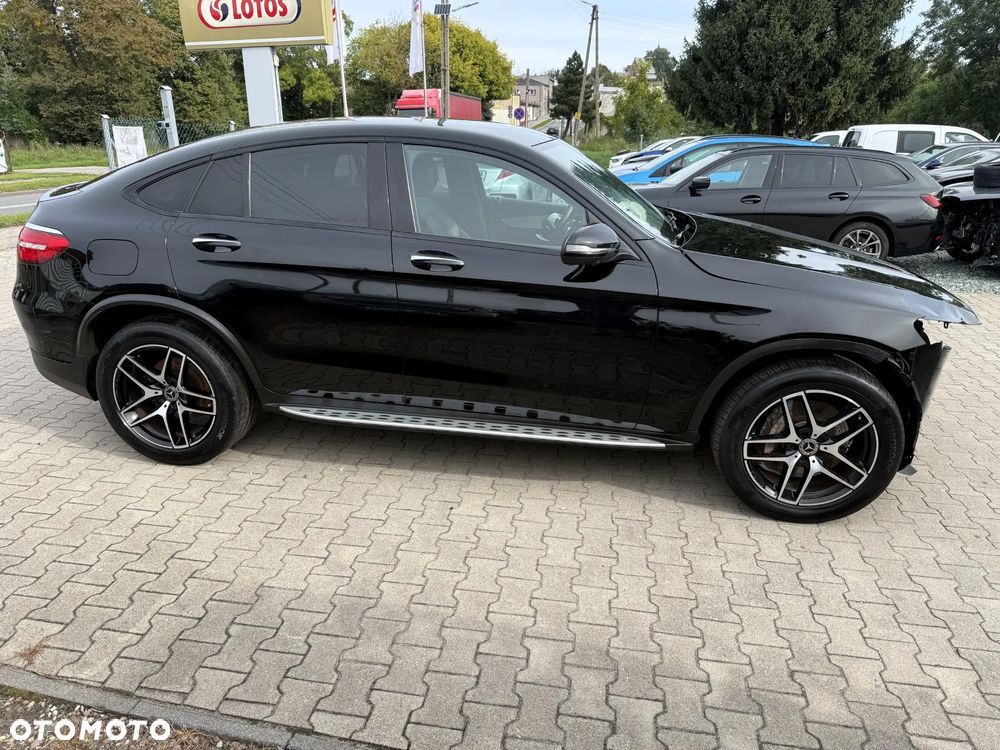 Mercedes-Benz GLC 250 d 4Matic 9G-TRONIC AMG Line - 4