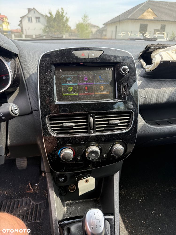 Renault Clio TCe 90 Start & Stop COLLECTION - 14