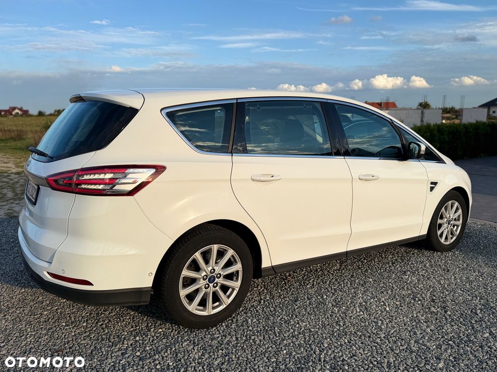 Ford S-Max 2.0 TDCi Titanium - 24