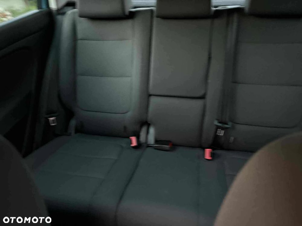 Volkswagen Golf V 2.0 TDI Comfortline - 13