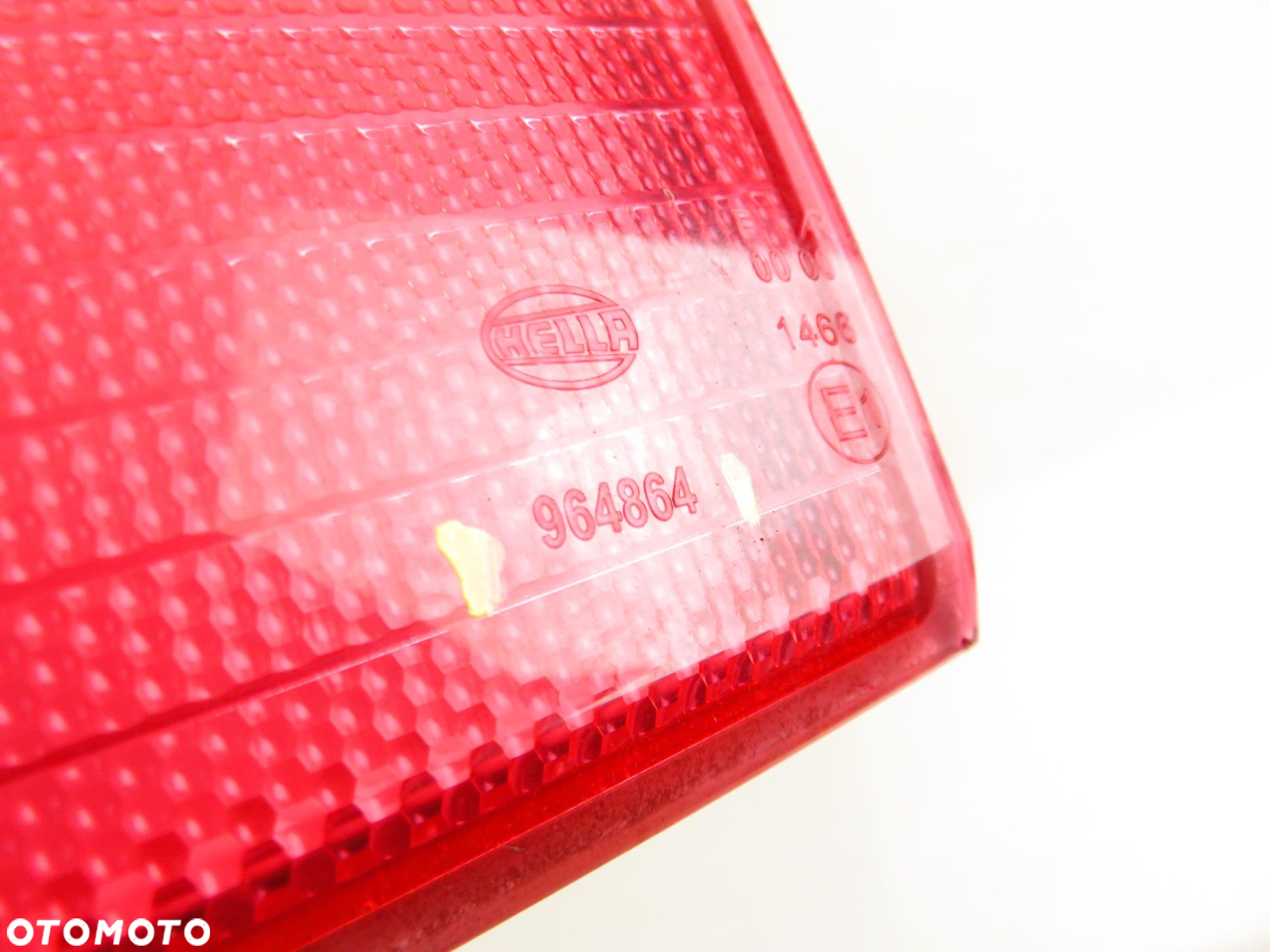 LAMPA PRAWA TYLNA KLAPA MAZDA 2 I (DY) 3M7113547AG 964864 - 3