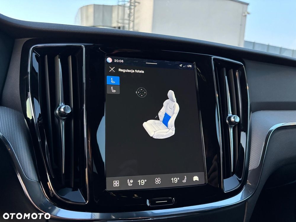 Volvo V60 B4 D Plus Bright - 32