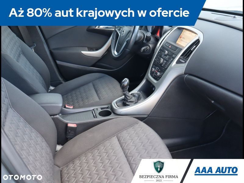 Opel Astra - 10