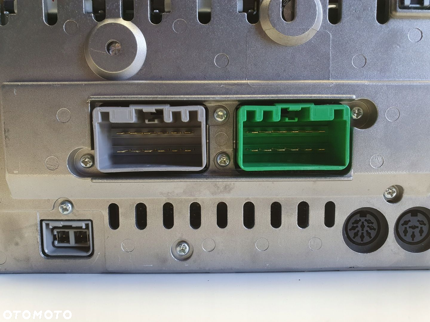 Volvo S60 I V70 II XC70 RADIO CD Radioodtwarzacz SU-650 31260000 - 6