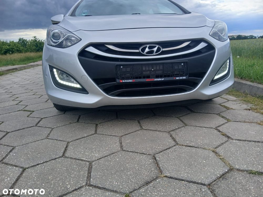 Hyundai i30 1.6 Comfort - 10