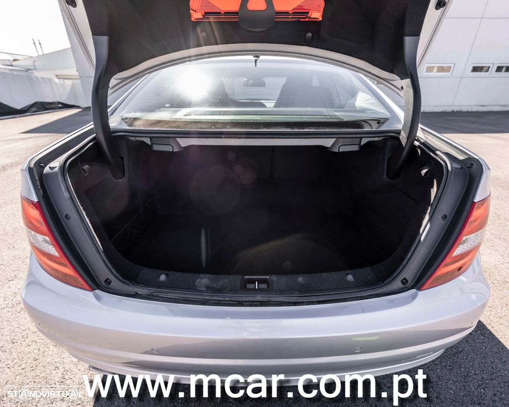 Mercedes-Benz C 200 - 18