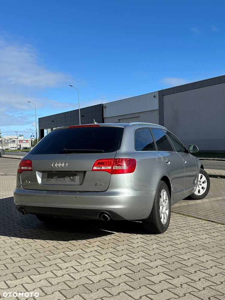 Audi A6 Avant - 15