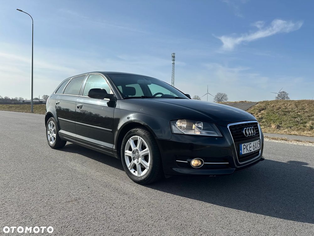 Audi A3 Sportback 1.6 TDI DPF Ambiente S tronic - 3