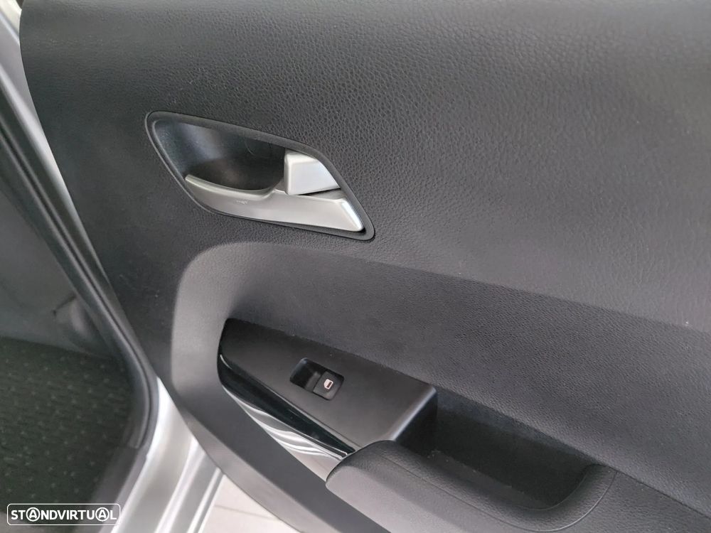 Kia Picanto 1.0 CVVT Urban - 27