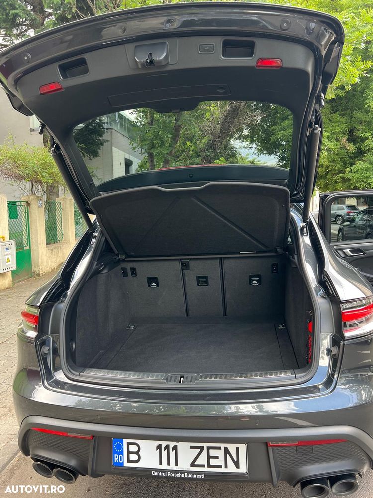 Porsche Macan T - 5