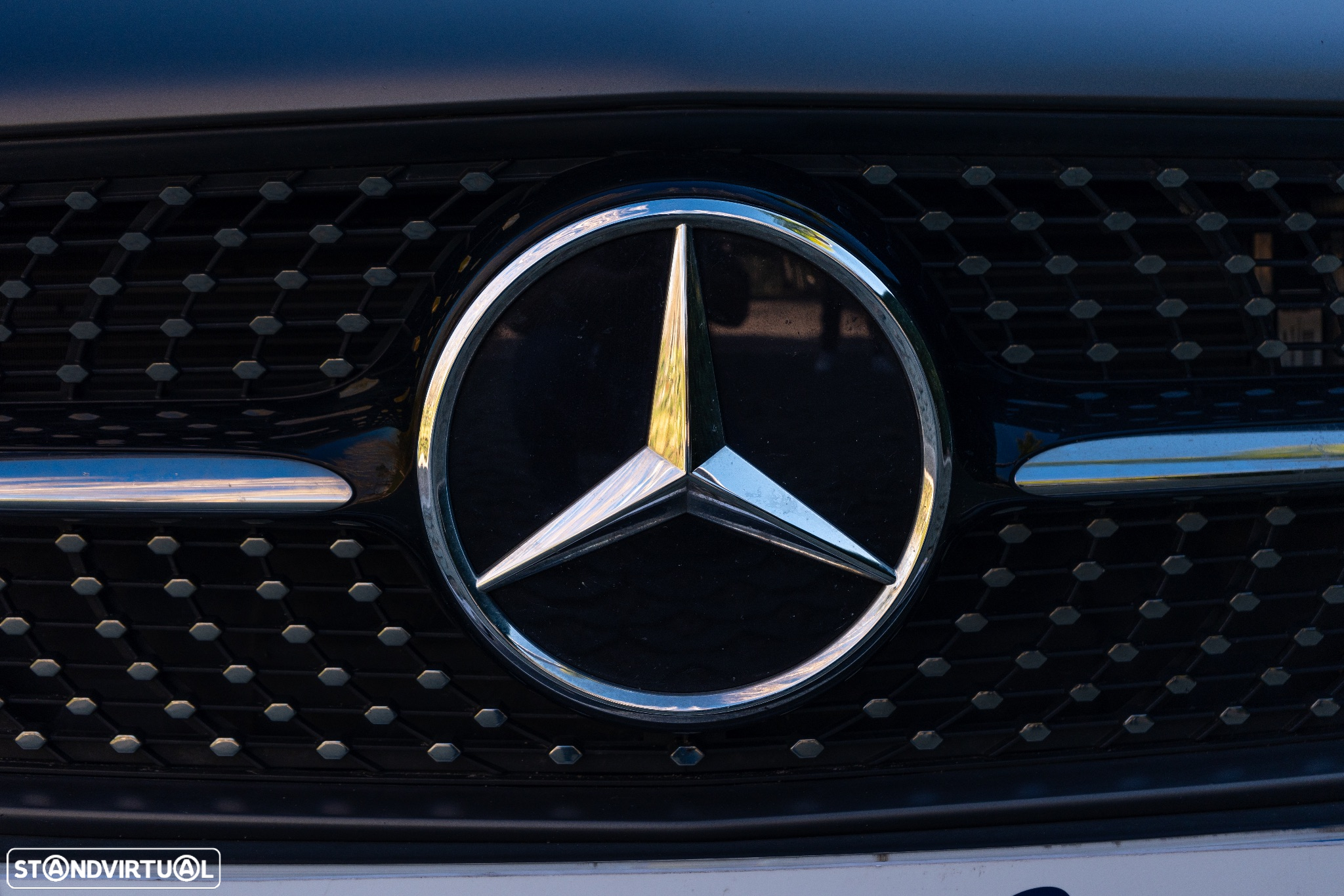 Mercedes-Benz CLA 250 e Shooting Brake AMG Line - 12