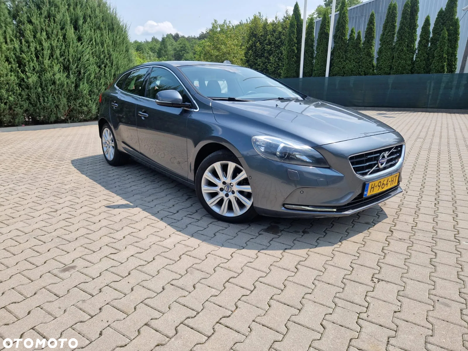 Volvo V40 D2 Summum - 2