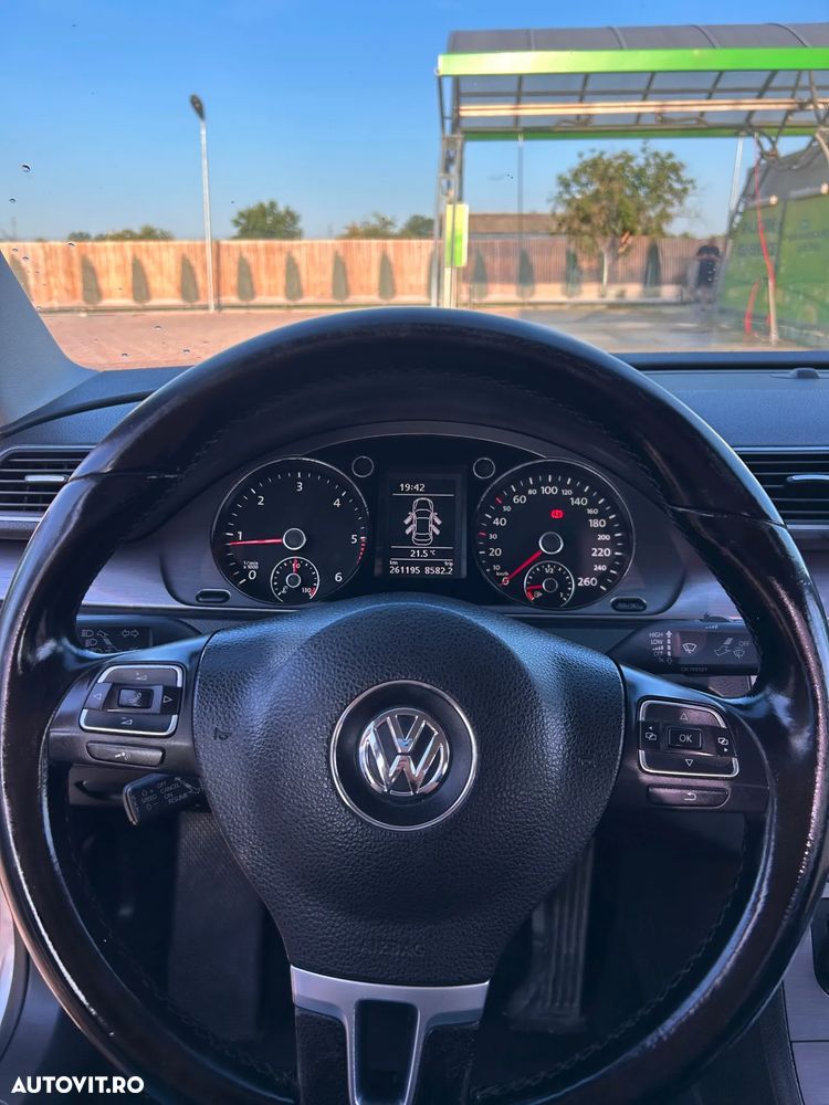 Volkswagen Passat 2.0 TDI BlueMotion Tehnology Highline - 4