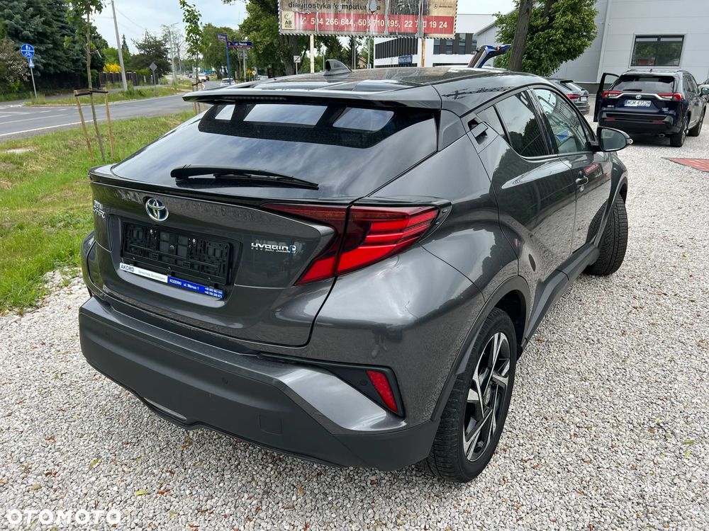 Toyota C-HR ver-1-8-hybrid-executive - 16