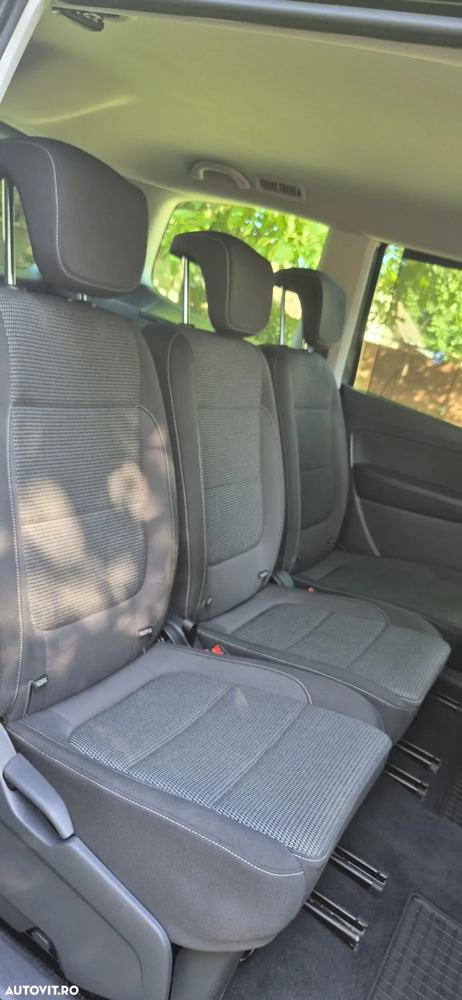Volkswagen Sharan - 23