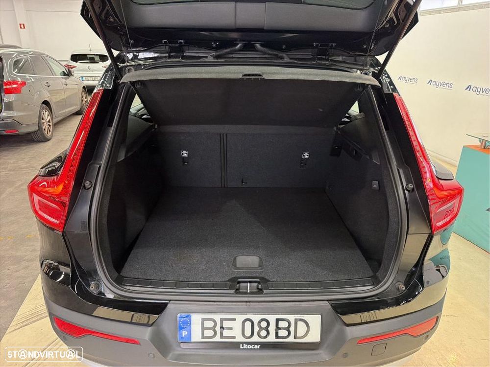 Volvo XC 40 1.5 T4 PHEV Essential - 11