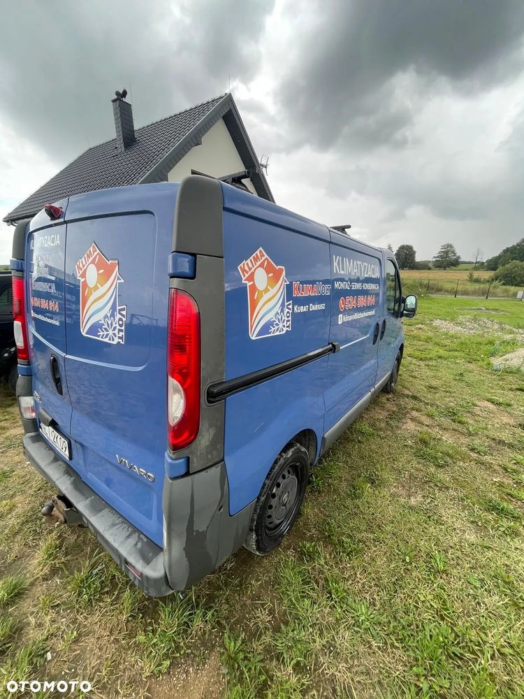 Opel Vivaro - 8