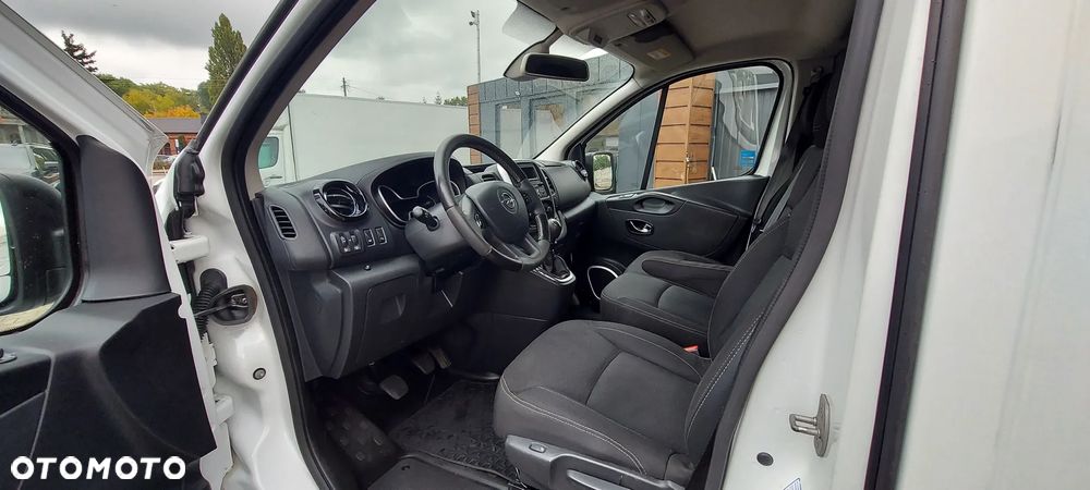 Opel VIVARO - 10