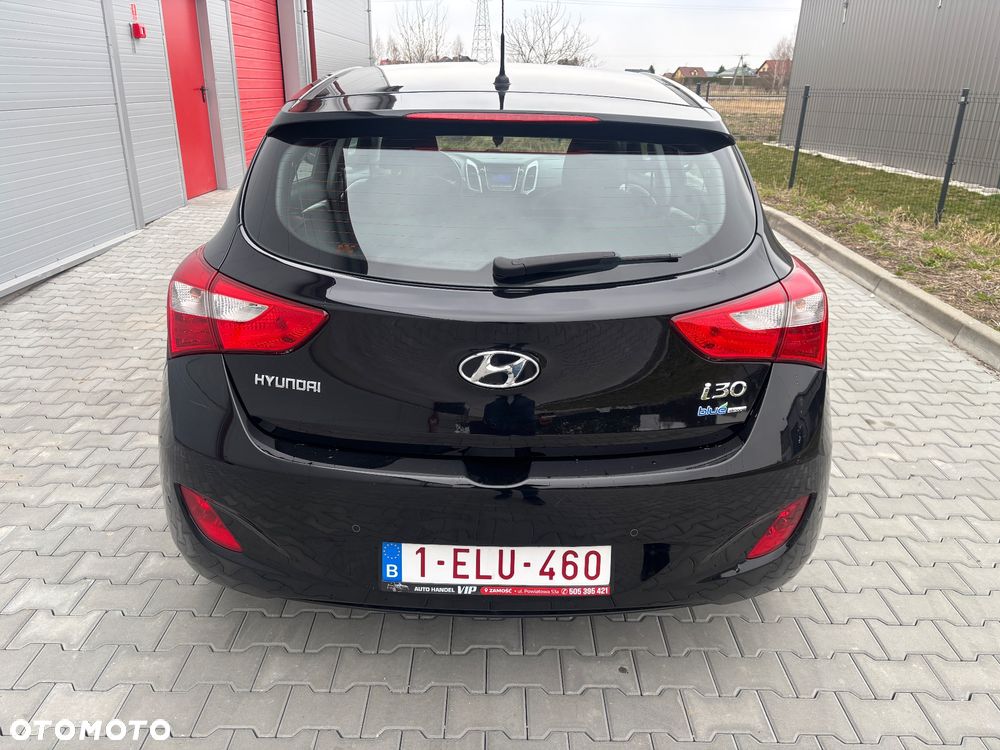 Hyundai i30 1.6 CRDi Style - 11