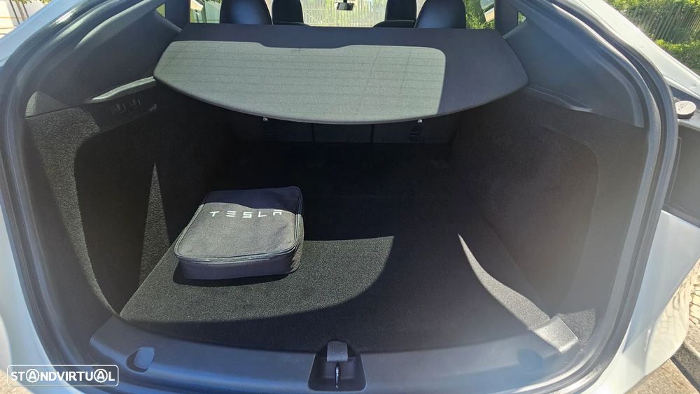 Tesla Model Y Performance Tração Integral - 8