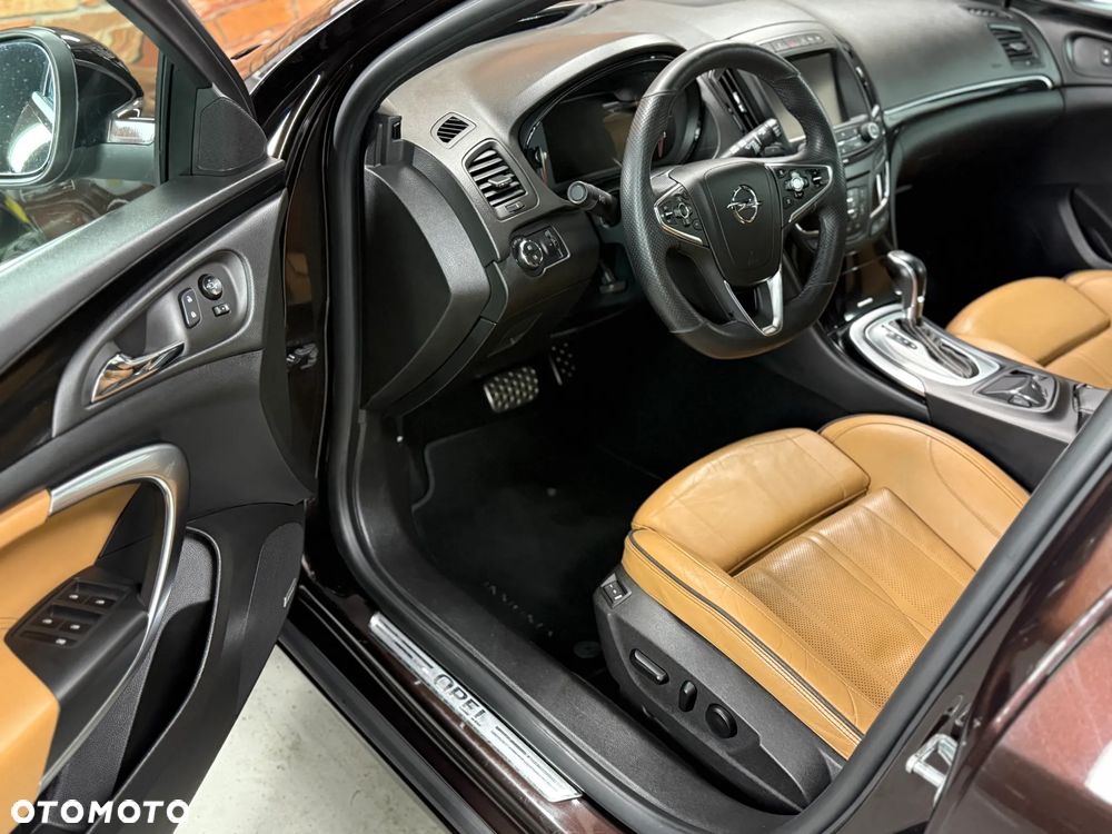 Opel Insignia 2.0 Bi Turbo CDTI 4x4 - 33