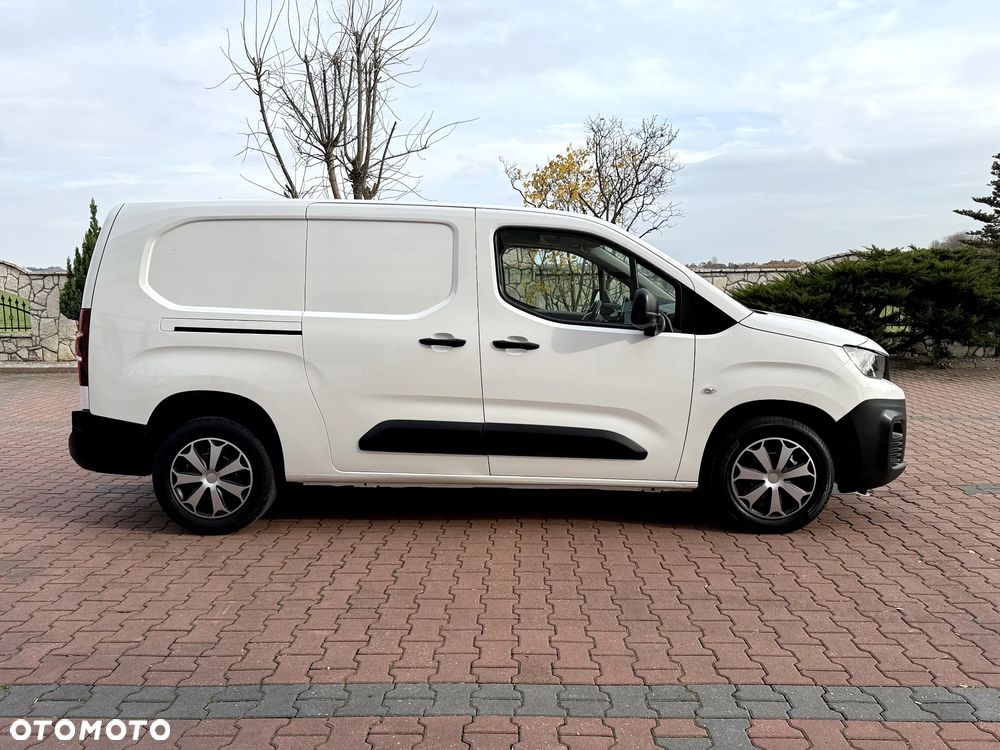 Peugeot Partner - 8