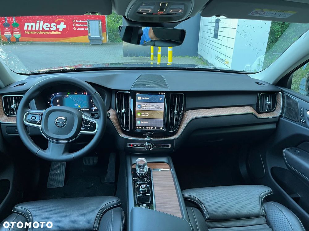 Volvo XC 60 B4 D Geartronic RDesign - 14