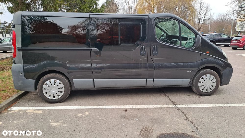 Opel Vivaro - 5